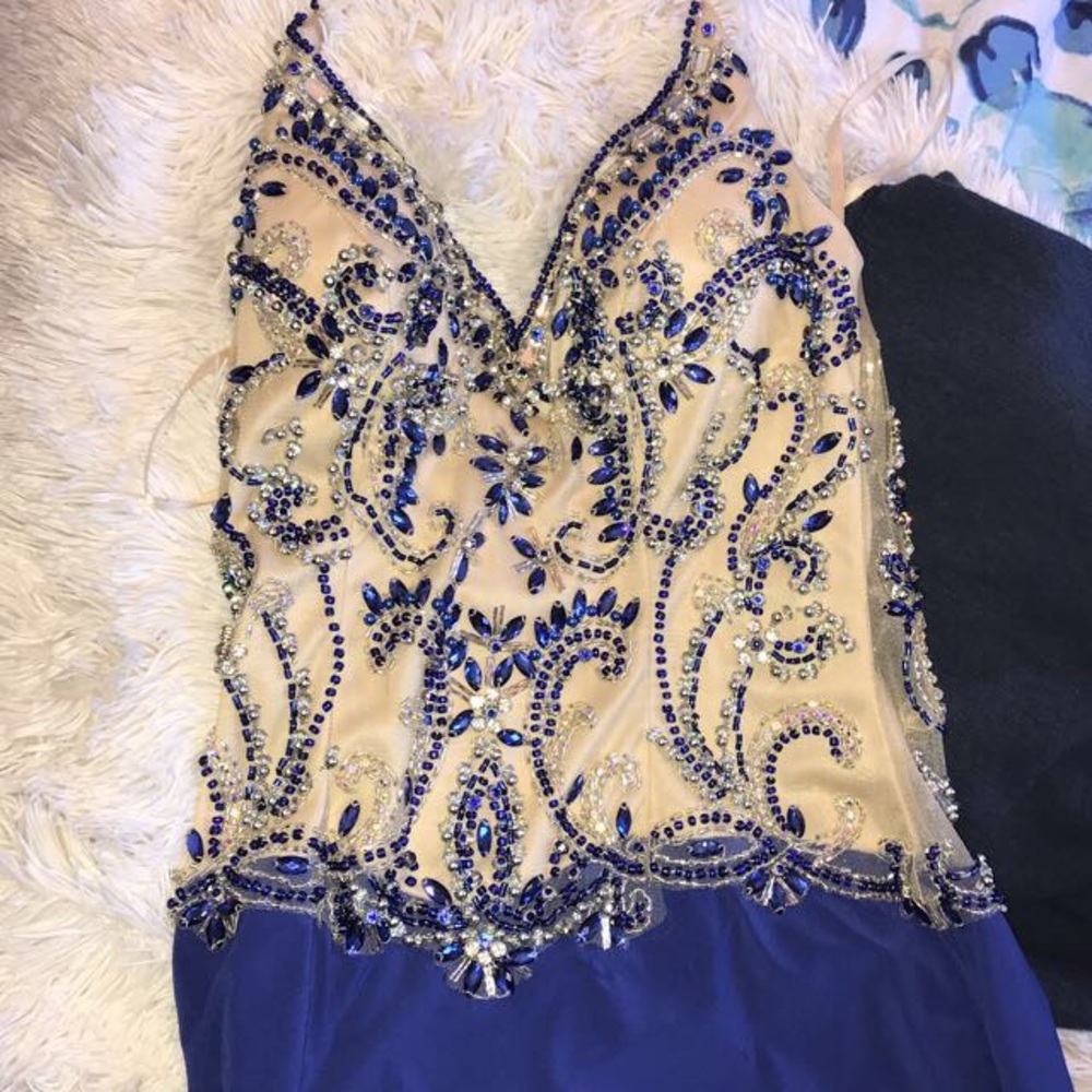 BEAUTIFUL Cobalt Blue Prom Dress